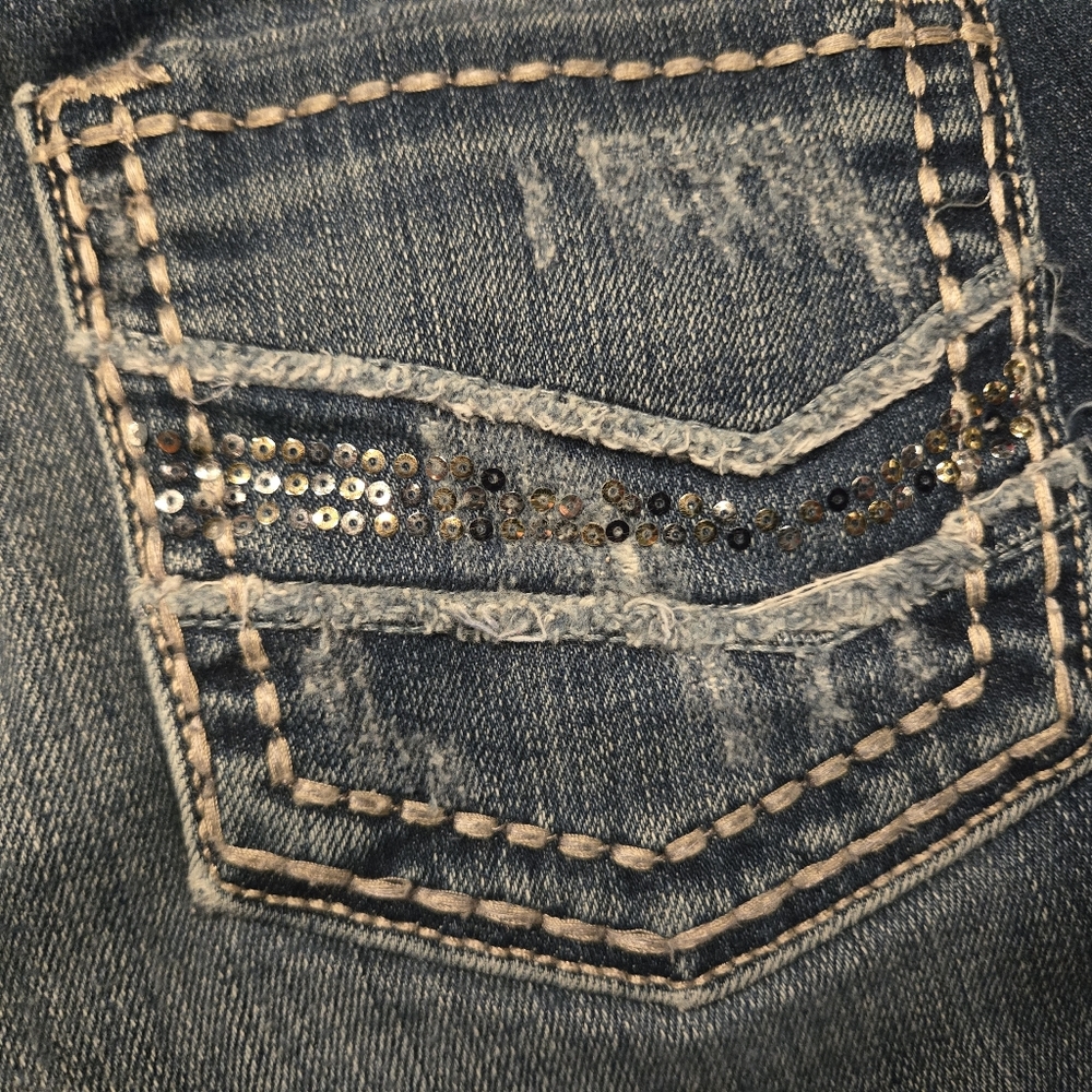 BKE Buckle Jeans capris stretch distressed juniors size 27 BNWOT - Picture 9 of 14